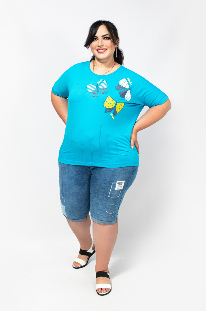 Футболка трикотажна з метеликами батал