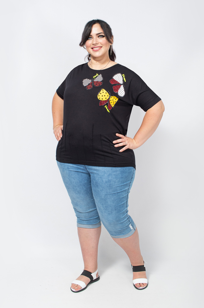 Футболка трикотажна з метеликами батал