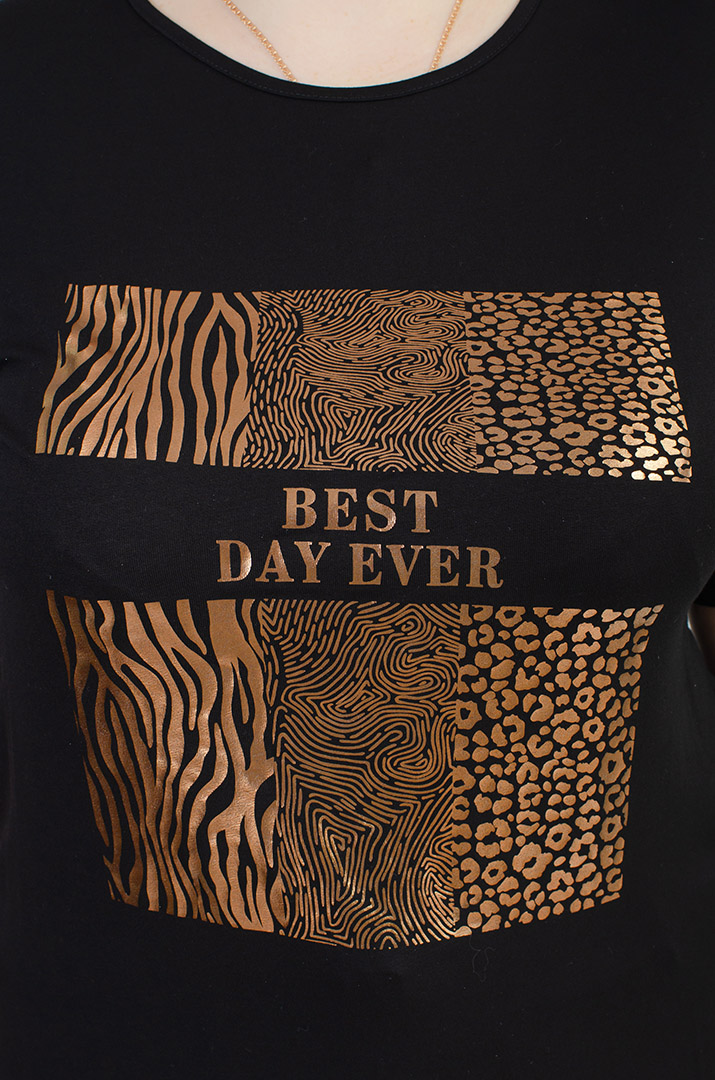 Футболка с анималистическим принтом больших размеров