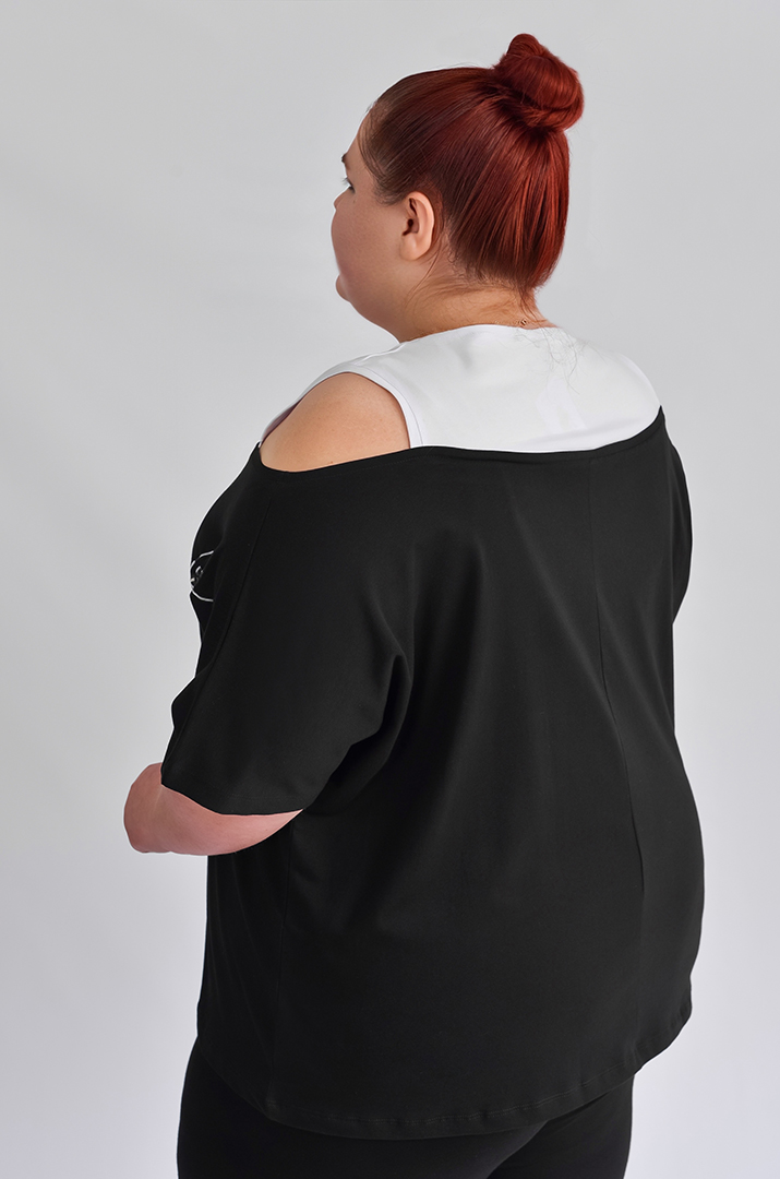 Футболка трикотажна з відкритими плечима великих розмірів