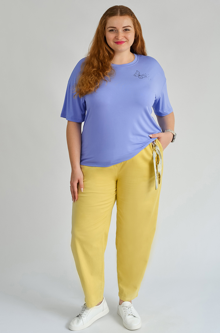 Футболка коротка з аплікацією великих розмірів