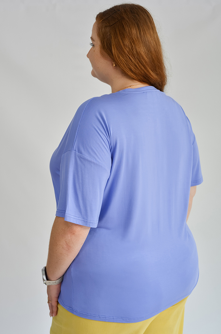 Футболка коротка з аплікацією великих розмірів