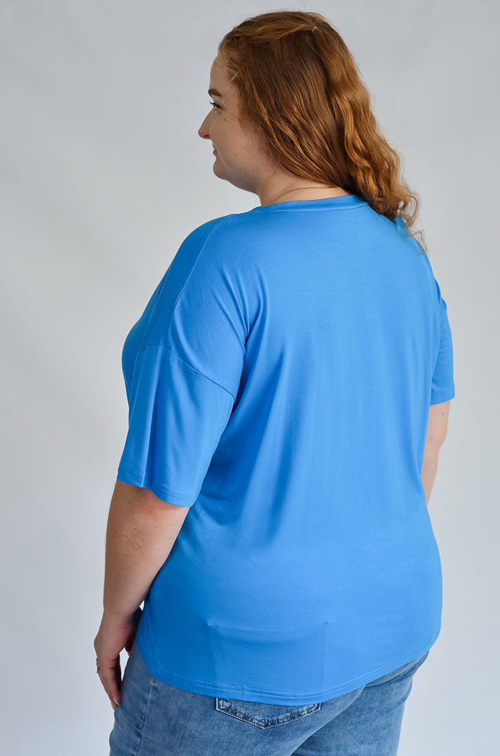 Футболка коротка з аплікацією великих розмірів