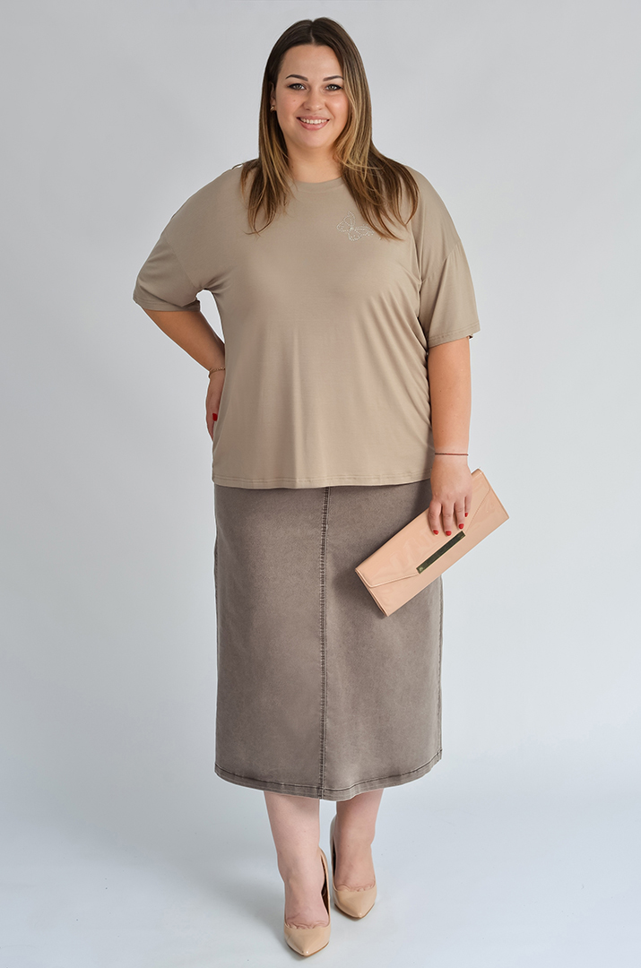 Футболка коротка з аплікацією великих розмірів