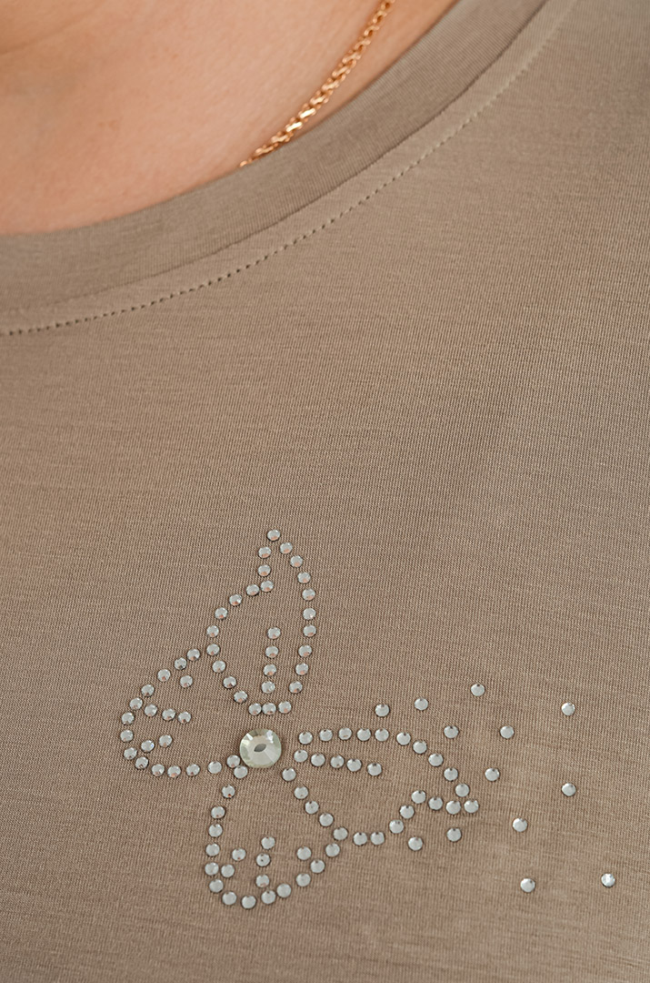 Футболка коротка з аплікацією великих розмірів