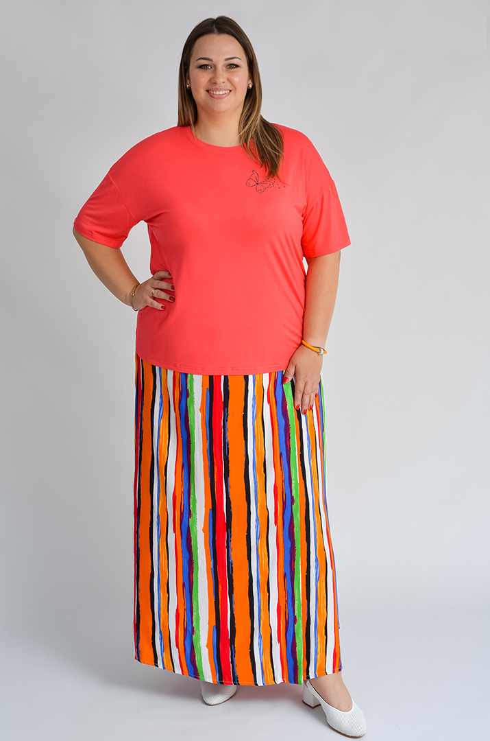 Футболка коротка з аплікацією великих розмірів