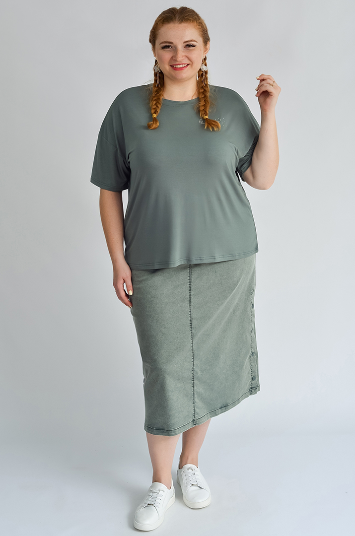 Футболка коротка з аплікацією великих розмірів