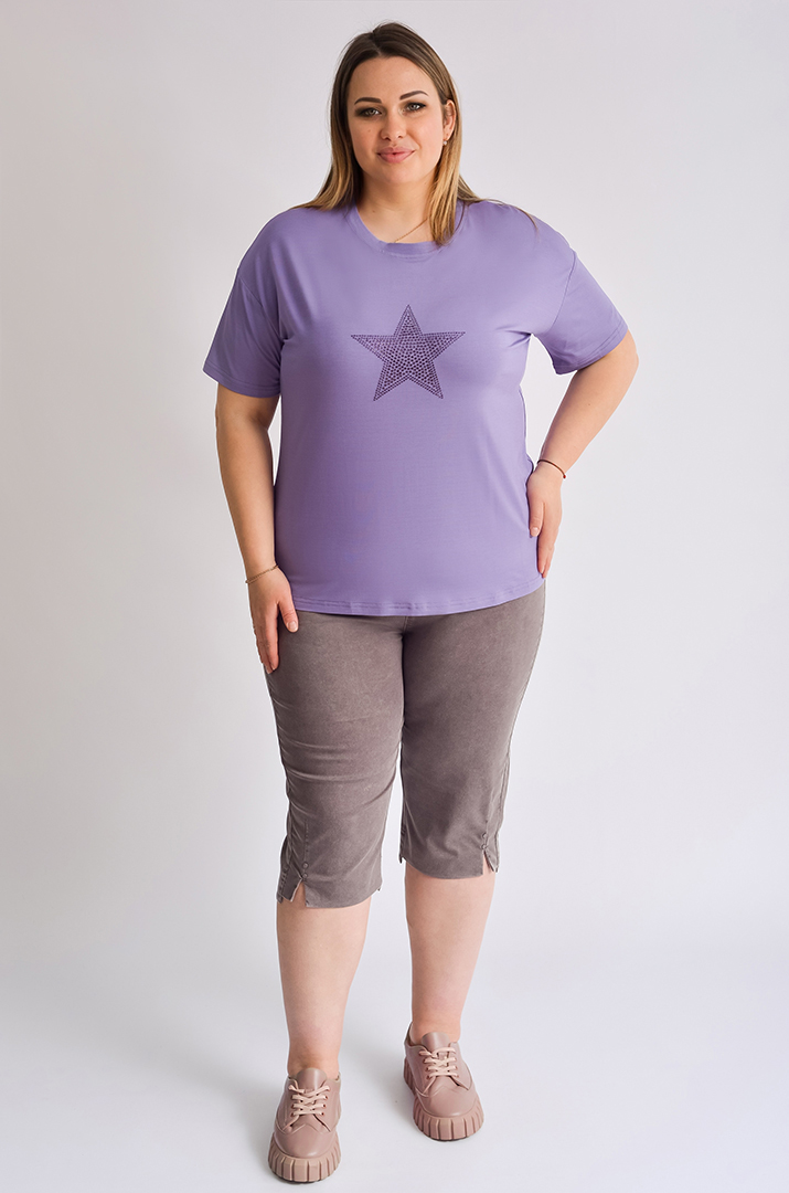 Футболка коротка з декором у формі зірки зі стразів великих розмірів