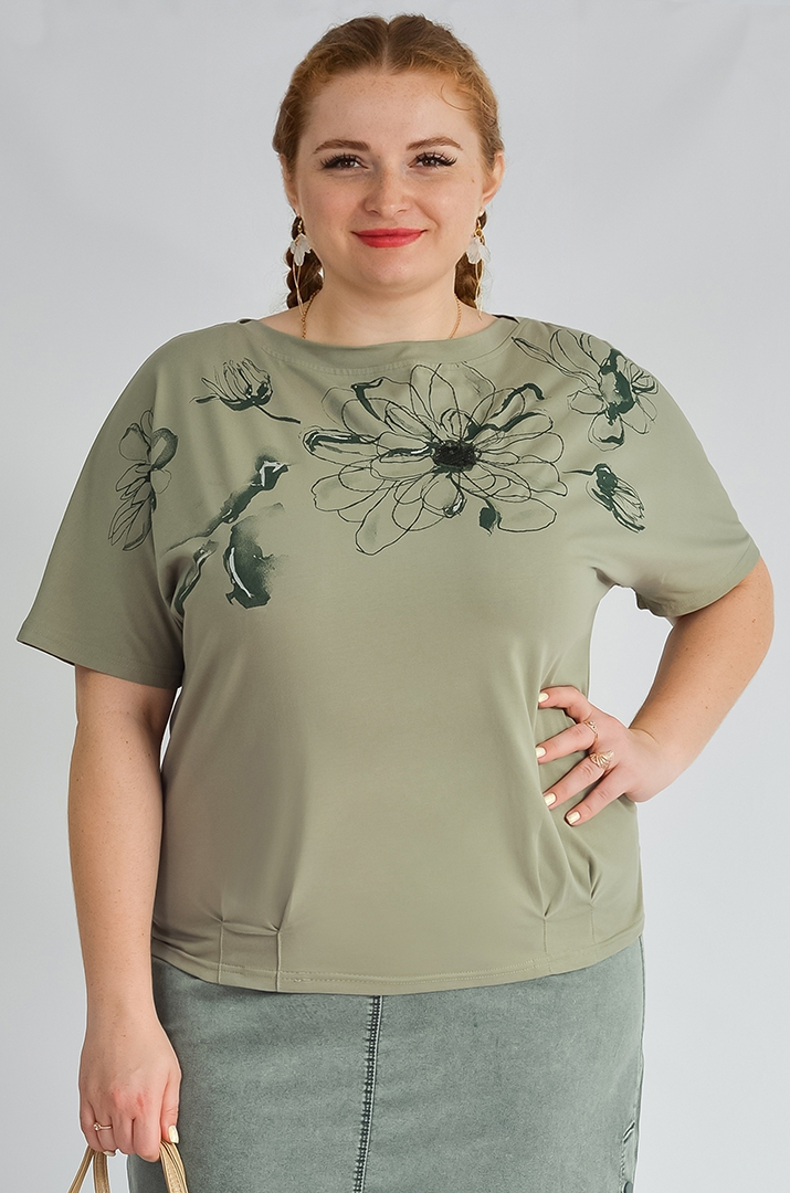 Футболка коротка з абстрактними квітами великих розмірів