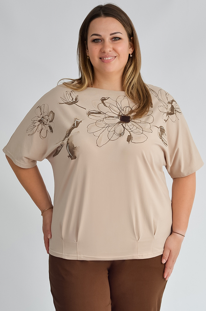 Футболка коротка з абстрактними квітами великих розмірів