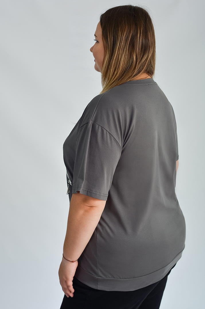 Футболка коротка з написом великих розмірів