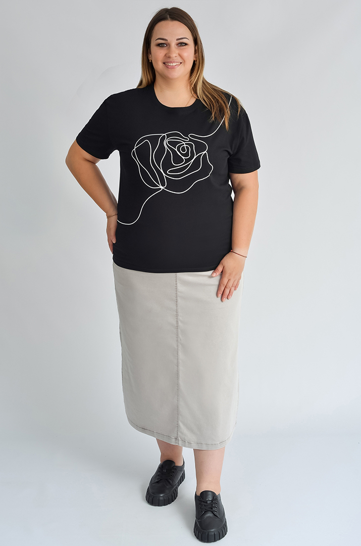 Футболка коротка з квітковим принтом великих розмірів