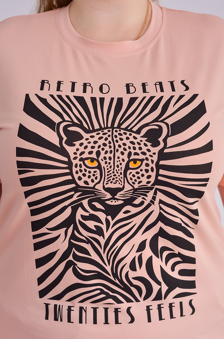 Футболка довга з принтом леопарда великих розмірів