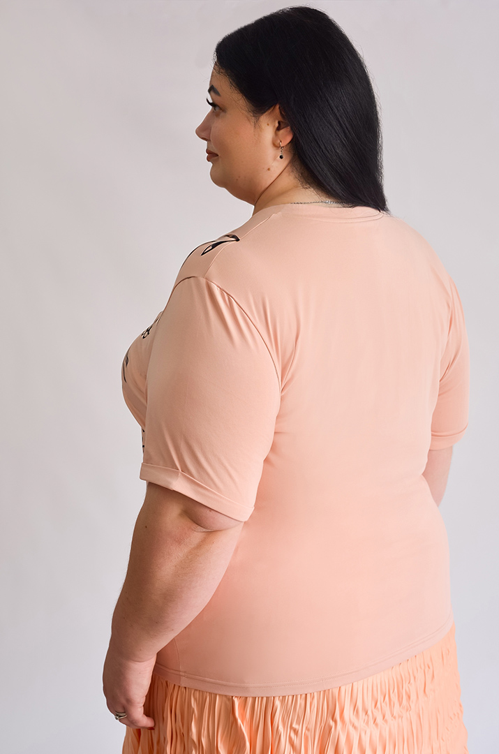 Футболка довга з принтом великих розмірів