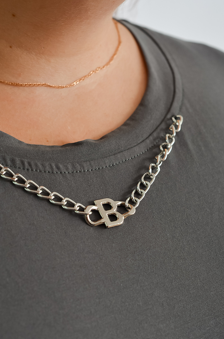 Футболка коротка з прикрасою великих розмірів