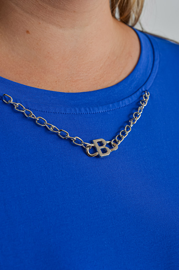 Футболка коротка з прикрасою великих розмірів