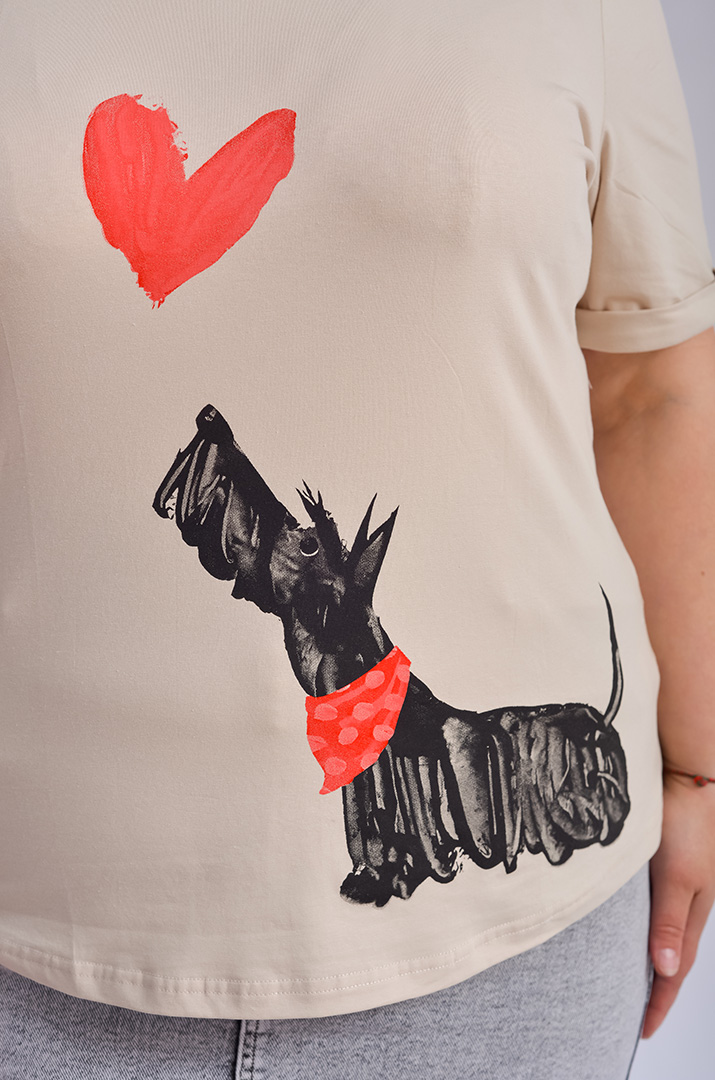 Футболка коротка з креативним принтом великих розмірів