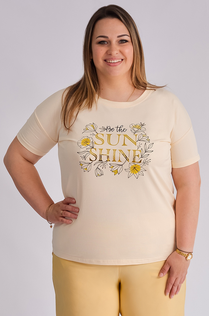 Футболка коротка з написом і принтом великих розмірів