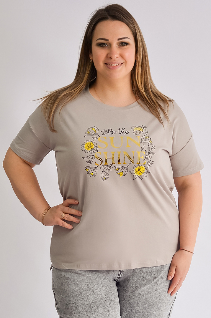 Футболка коротка з написом і принтом великих розмірів