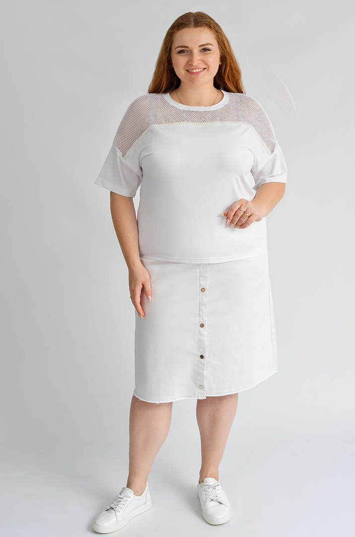 Футболка з декоративною сіткою та перлинами великих розмірів