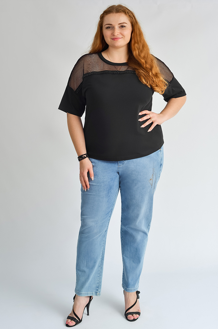 Футболка з декоративною сіткою та перлинами великих розмірів