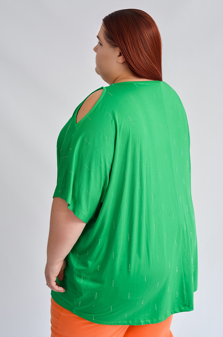 Футболка довга з вирізами на плечах та стразами великих розмірів