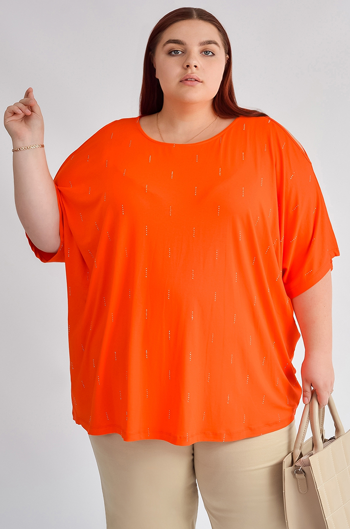 Футболка довга з вирізами на плечах та стразами великих розмірів