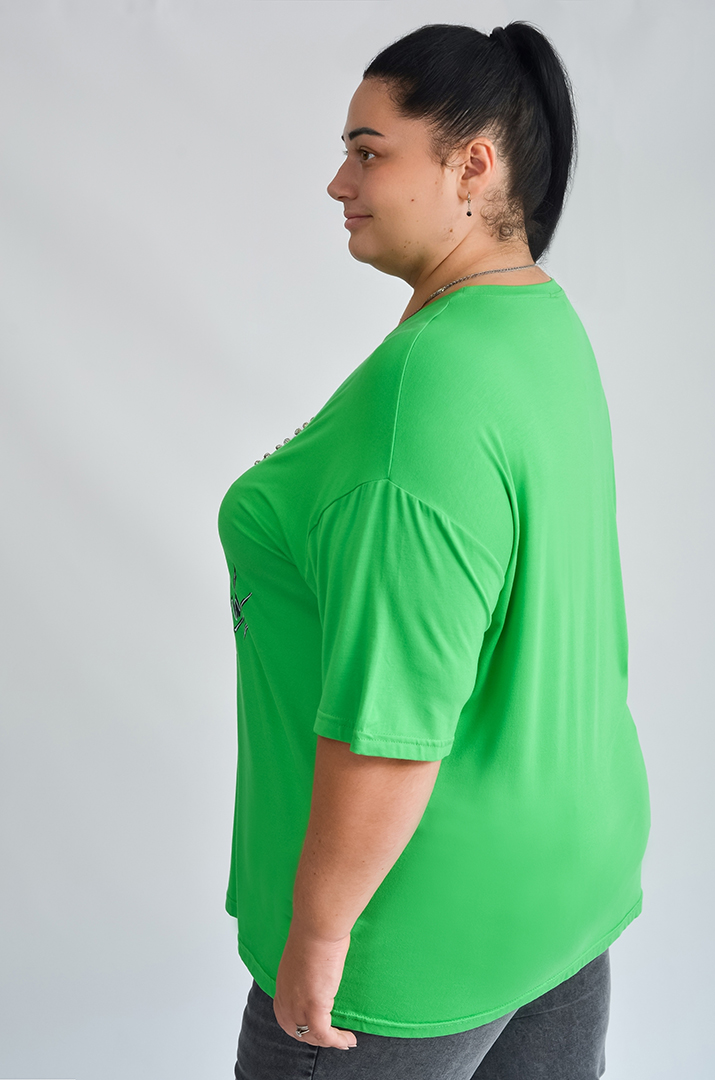 Футболка з креативним принтом великих розмірів