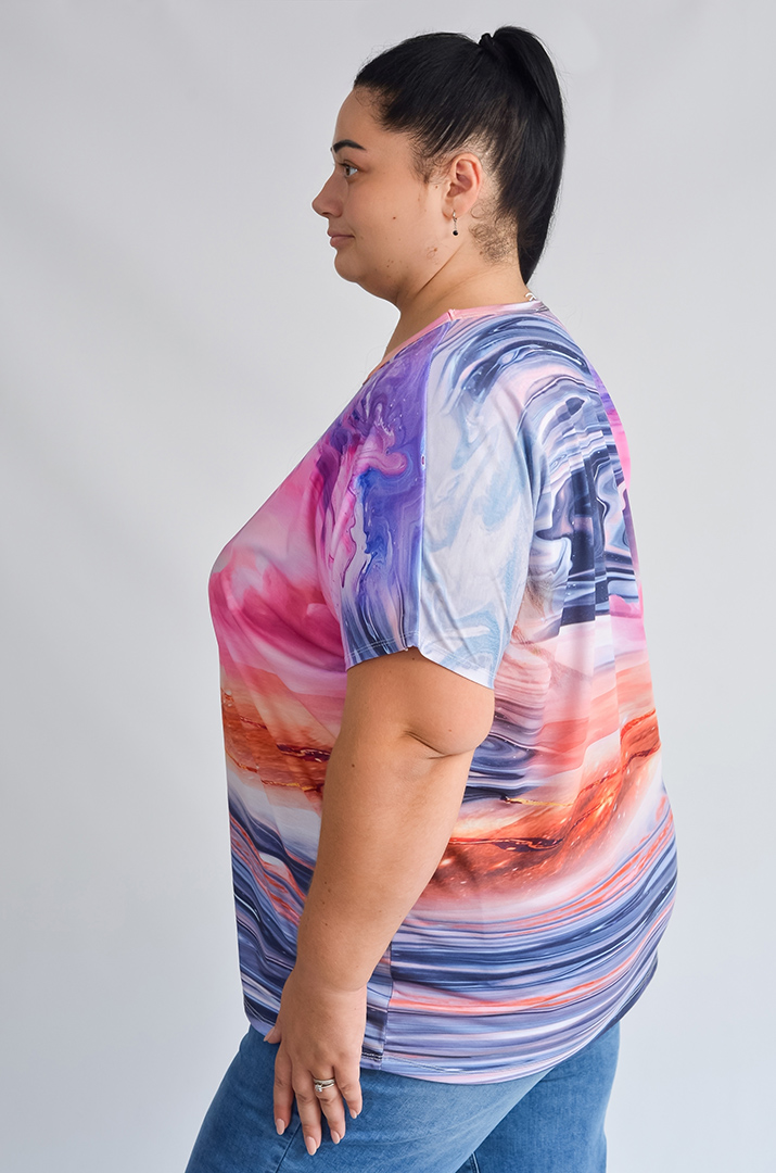 Футболка подовжена з абстрактним принтом великих розмірів