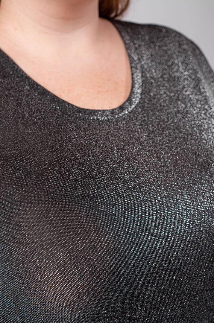 Футболка коротка з делікатним переливом великих розмірів