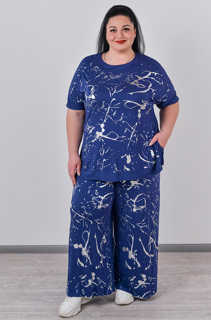 Футболка зі сріблястим абстрактним принтом великих розмірів