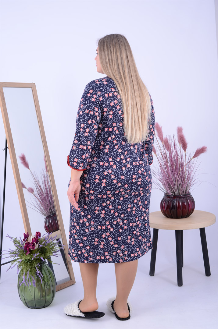 Халат подовжений на ґудзиках батал