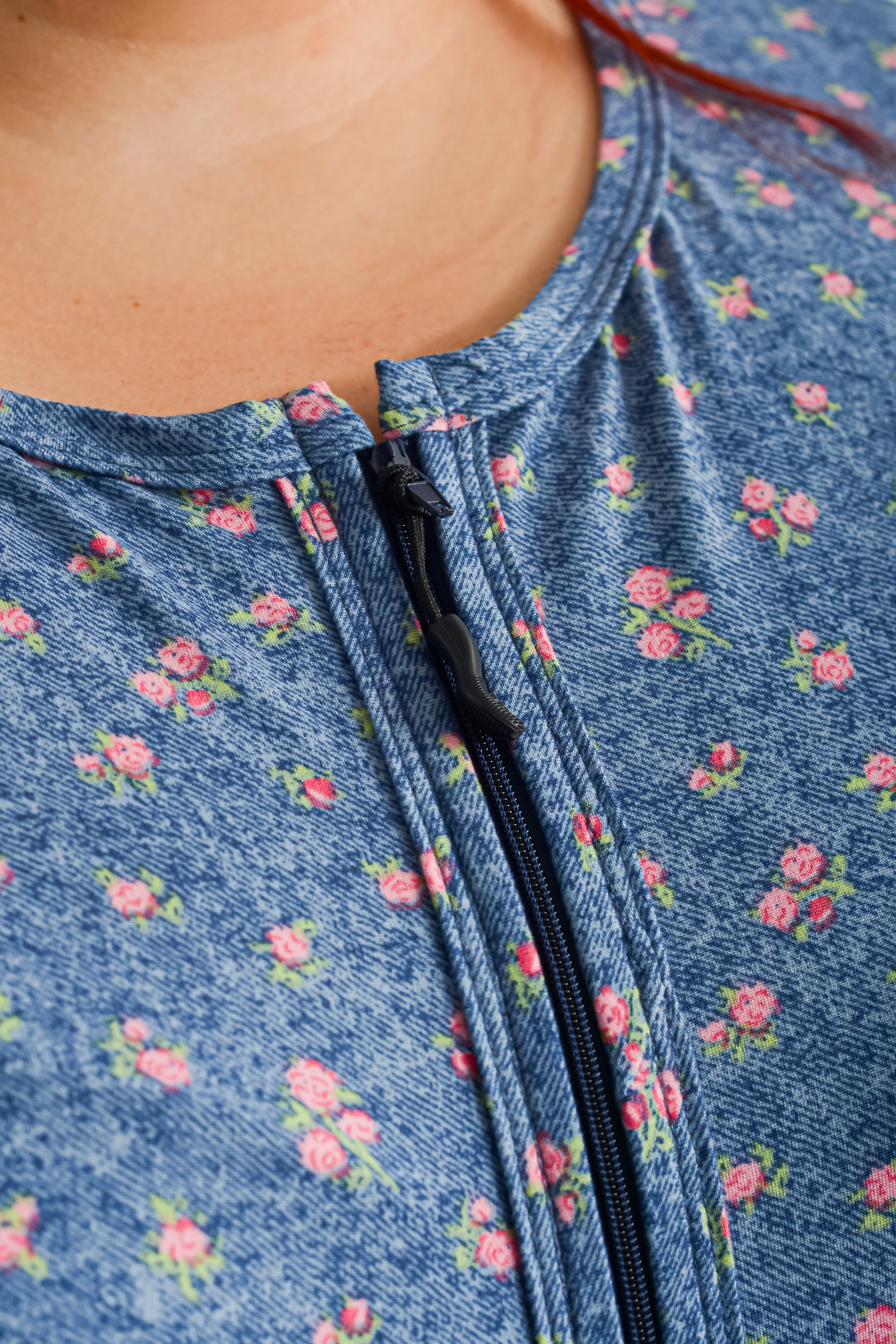 Халат короткий в дрібний квітковий принт великих розмірів