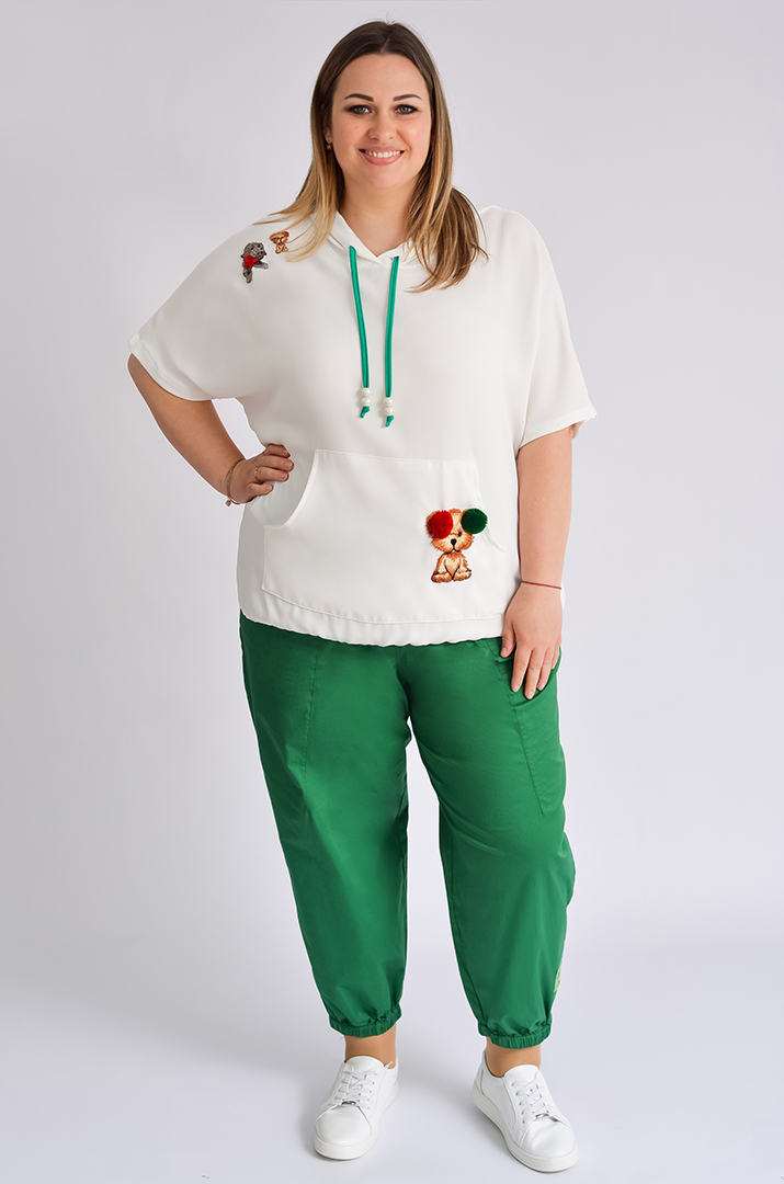 Худі з яскравими нашивками великих розмірів