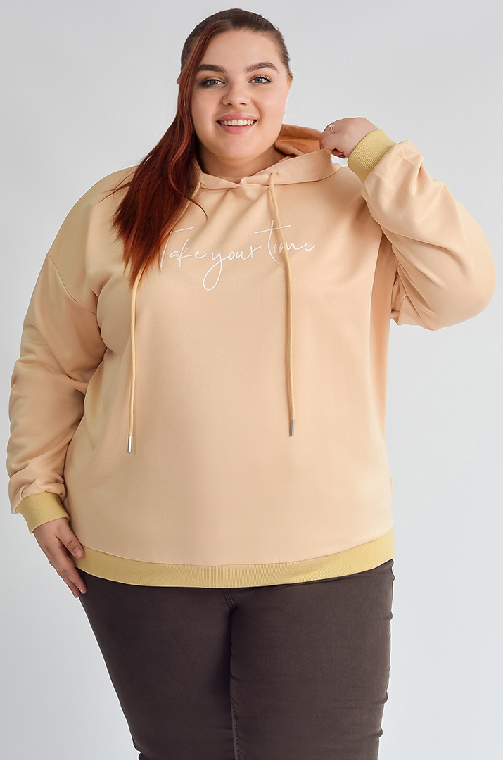 Худі бежевого кольору з написом великих розмірів
