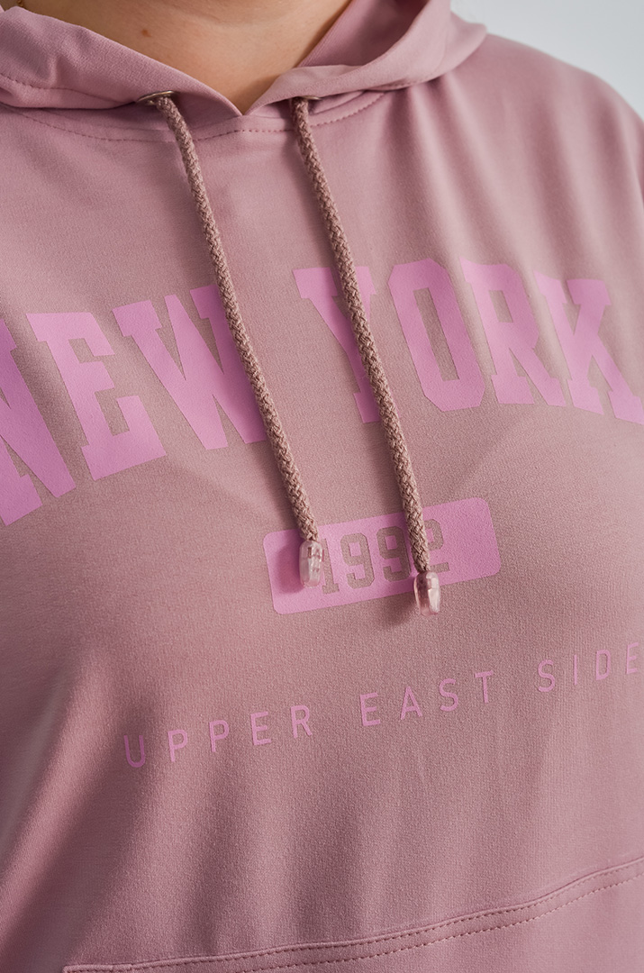 Худі з капюшоном і текстовим дизайном великих розмірів