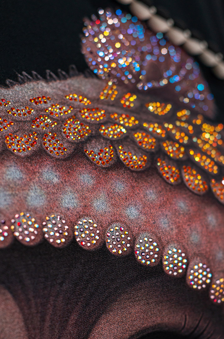 Худі з декоративним принтом і мереживними вставками великих розмірів