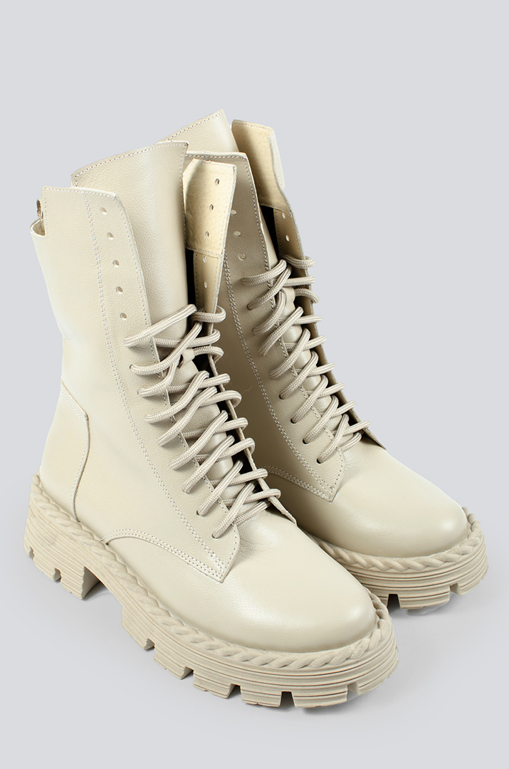 Черевики шкіряні на шнурівці в різних кольорах великих розмірів