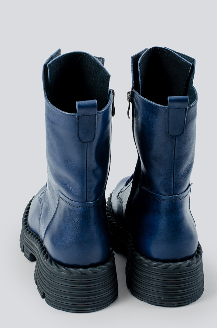 Черевики шкіряні на шнурівці в різних кольорах великих розмірів