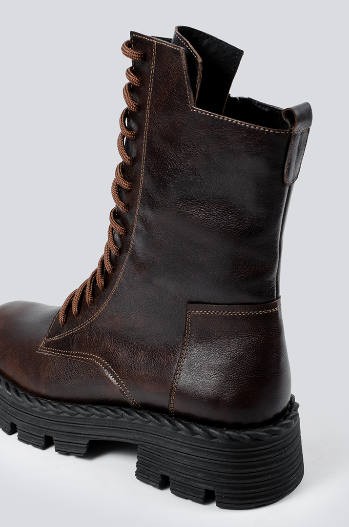 Черевики шкіряні на шнурівці в різних кольорах великих розмірів