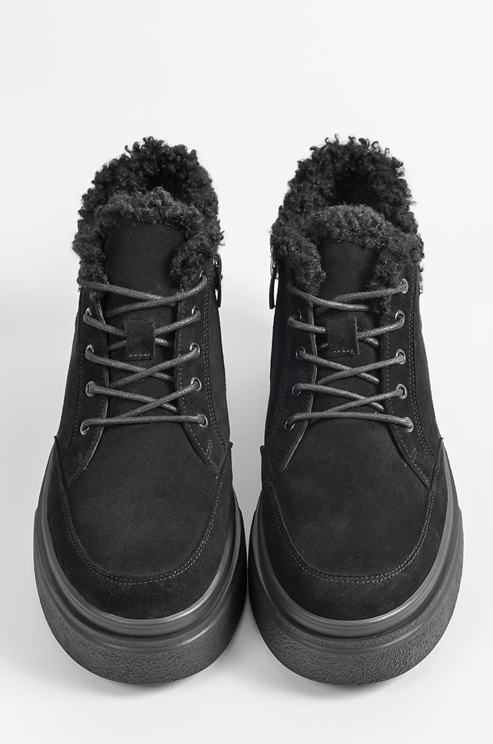 chorni_zymovi_cherevyky_z_zamshi_zi_shnurivkoyu_velykyh_rozmiriv_45556_Pishna_Krasa Чорні зимові черевики з замші зі шнурівкою великих розмірів
