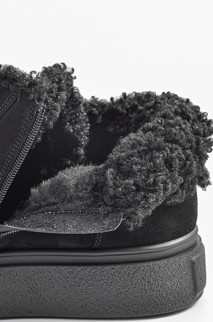 Чорні зимові черевики з замші зі шнурівкою великих розмірів