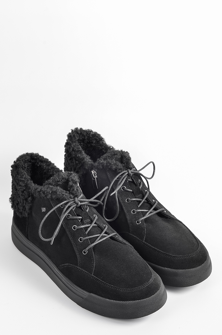 Чорні зимові черевики із замші на шнурівці великих розмірів