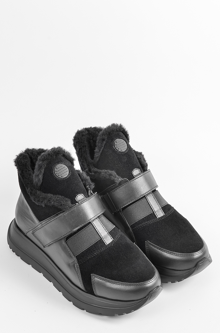 Зимові чорні черевики на низькій танкетці з резинкою та липучкою великих розмірів