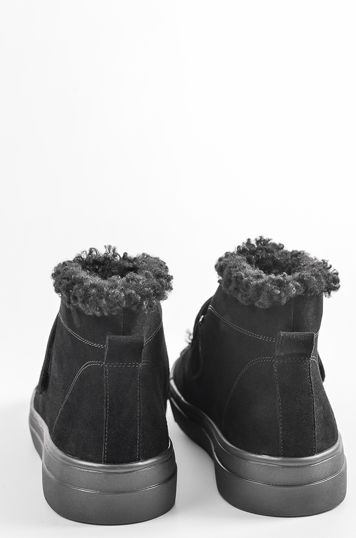Чорні зимові черевики із замші на липучці великих розмірів