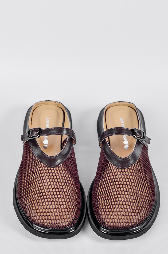Мюли с сетчатым верхом и пряжкой в шоколадном цвете больших размеров