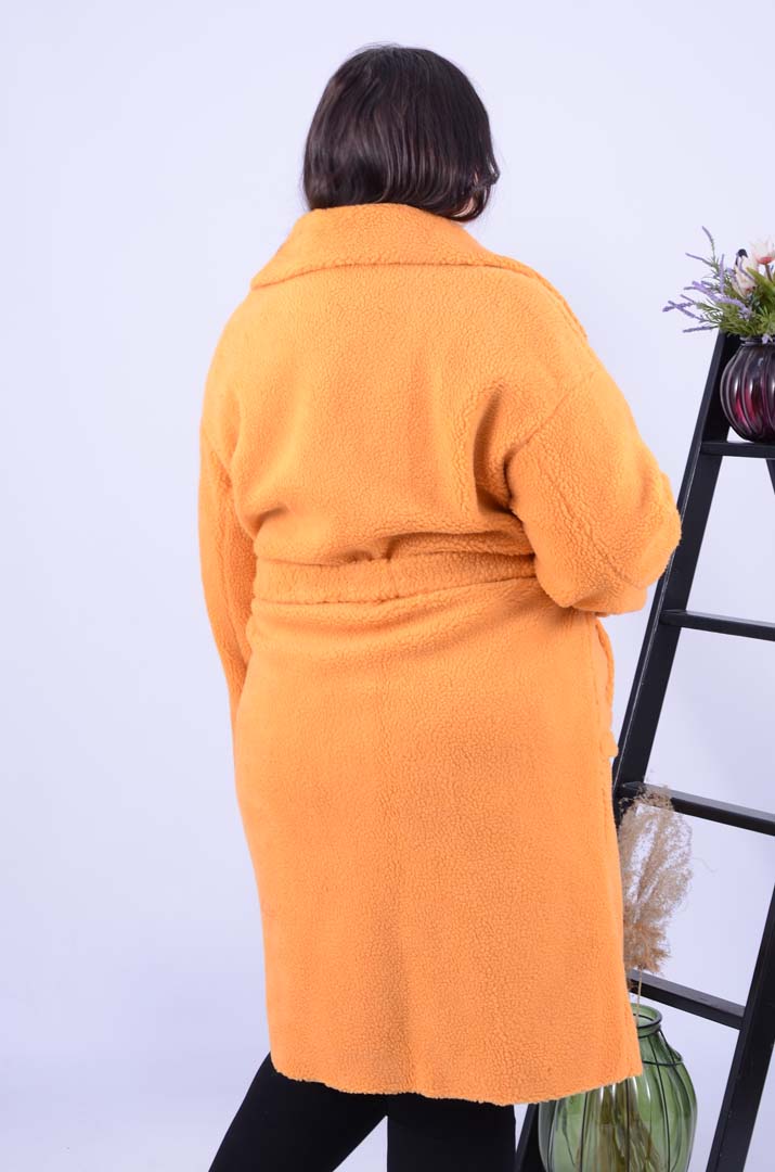 Стильна шуба з поясом батал