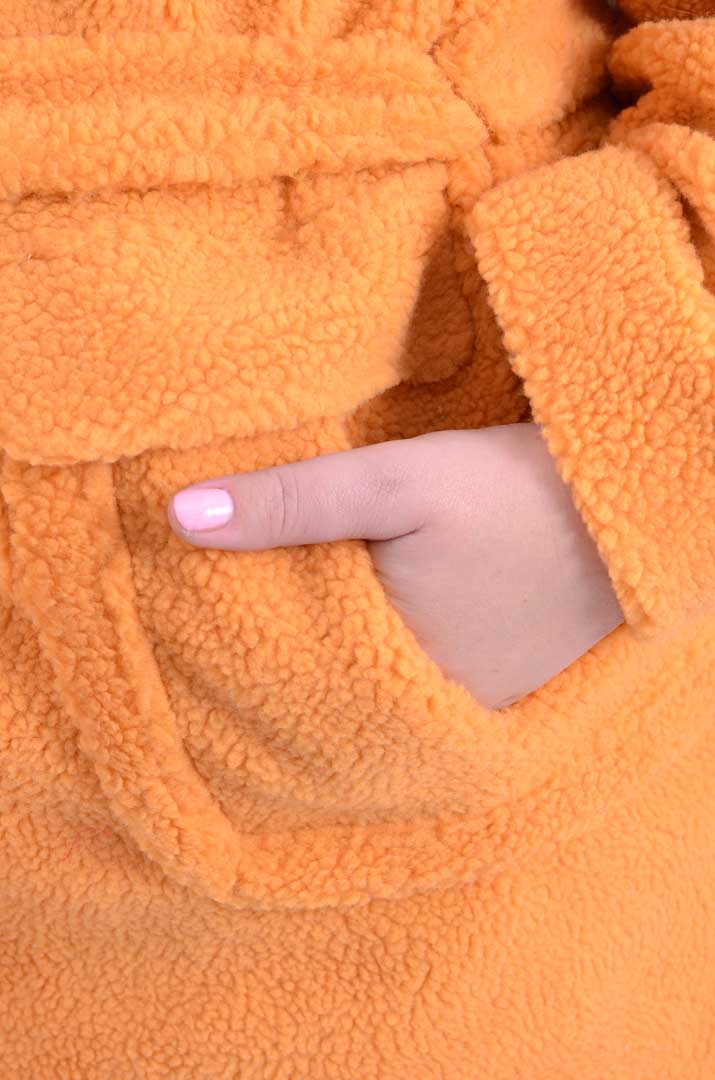 Стильна шуба з поясом батал