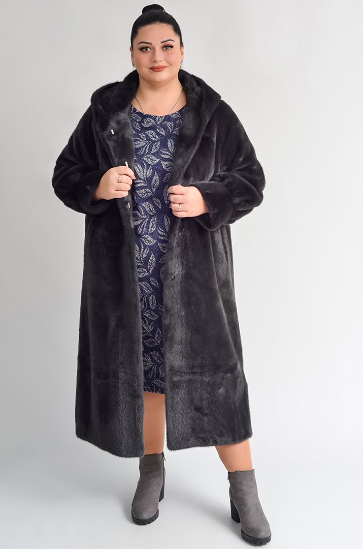 Шуба з екохутра прямого крою великих розмірів