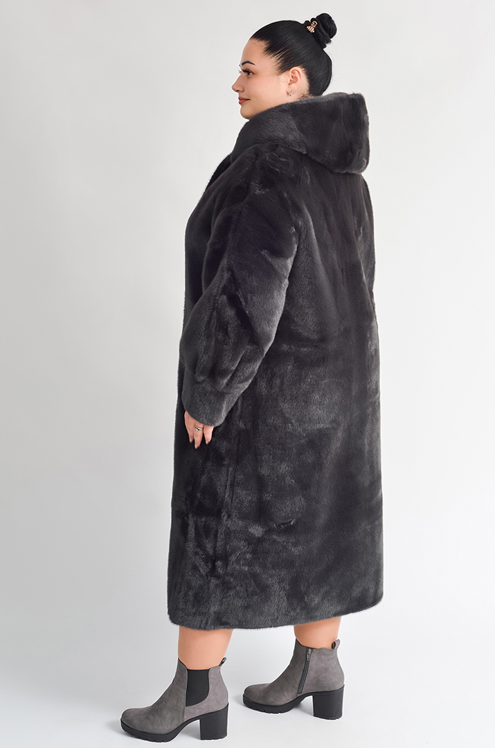 Шуба з екохутра прямого крою великих розмірів